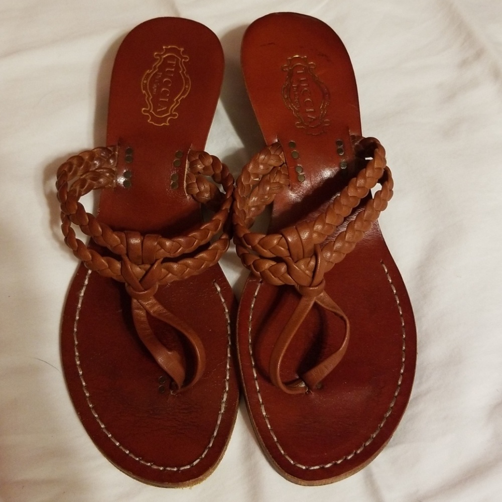 Tuccia brown Sandals
